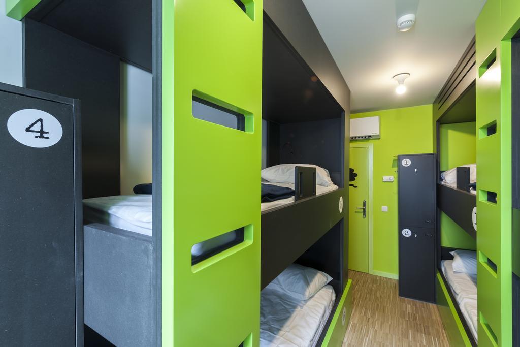Backstay Hostel ヘント 部屋 写真