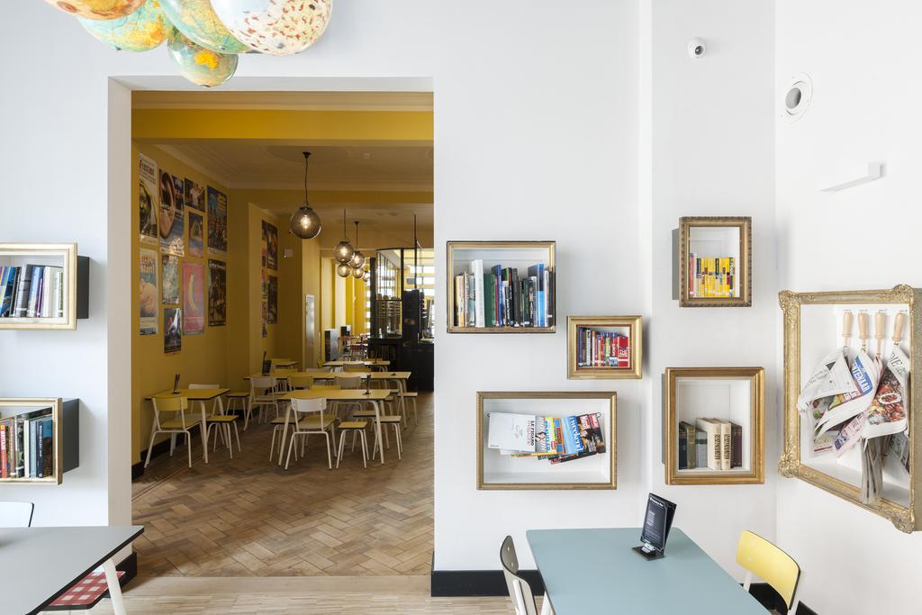 Backstay Hostel ヘント エクステリア 写真