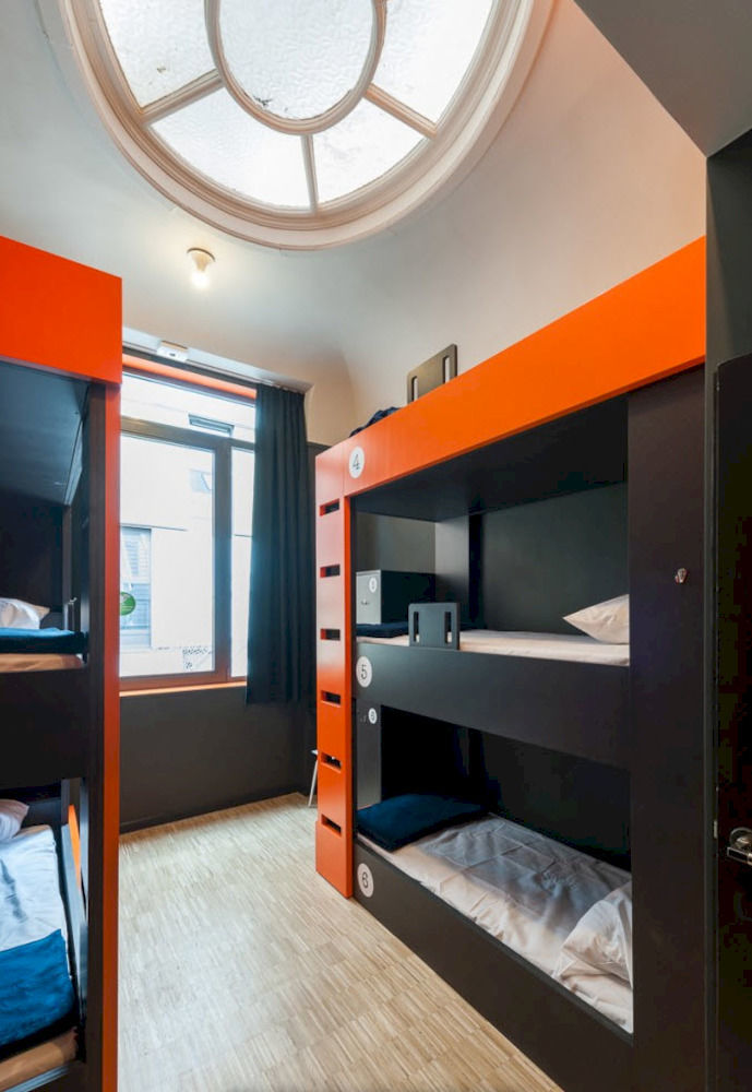 Backstay Hostel ヘント エクステリア 写真